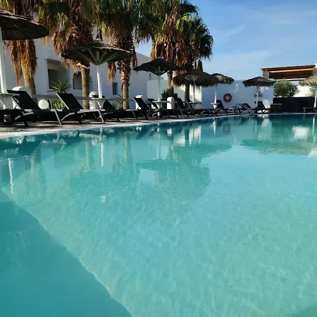 Sandys Paradise Apartment Perissa (Santorini)